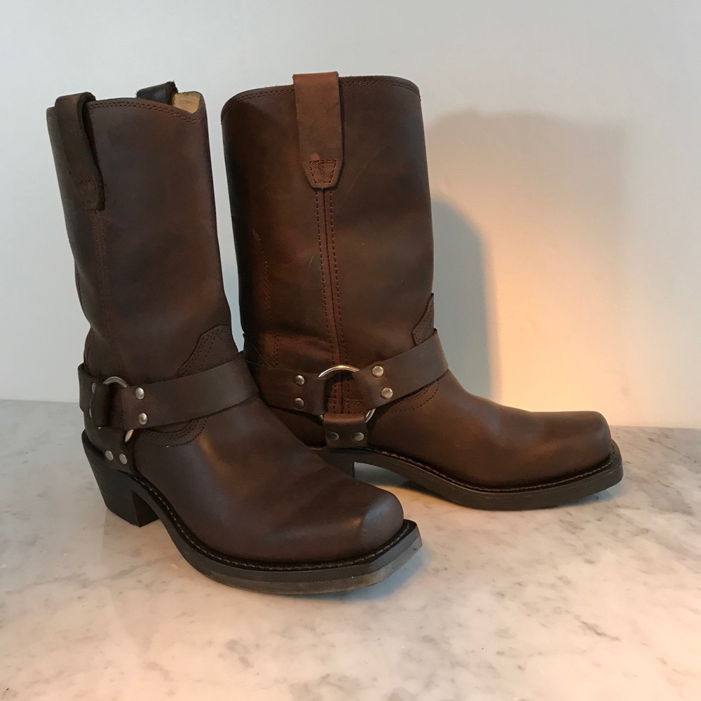 Durango harness boots size 8